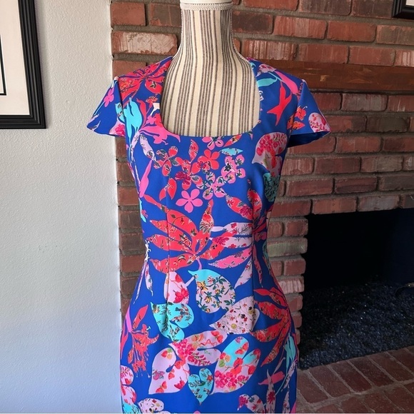 David Meister Cap-Sleeve Floral Ponte Sheath Dress in Blue Multicolor Sz 6 - Picture 2 of 10